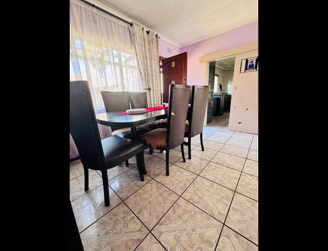 3 BEDROOM HOUSE FOR SALE IN KRUGERSRUS